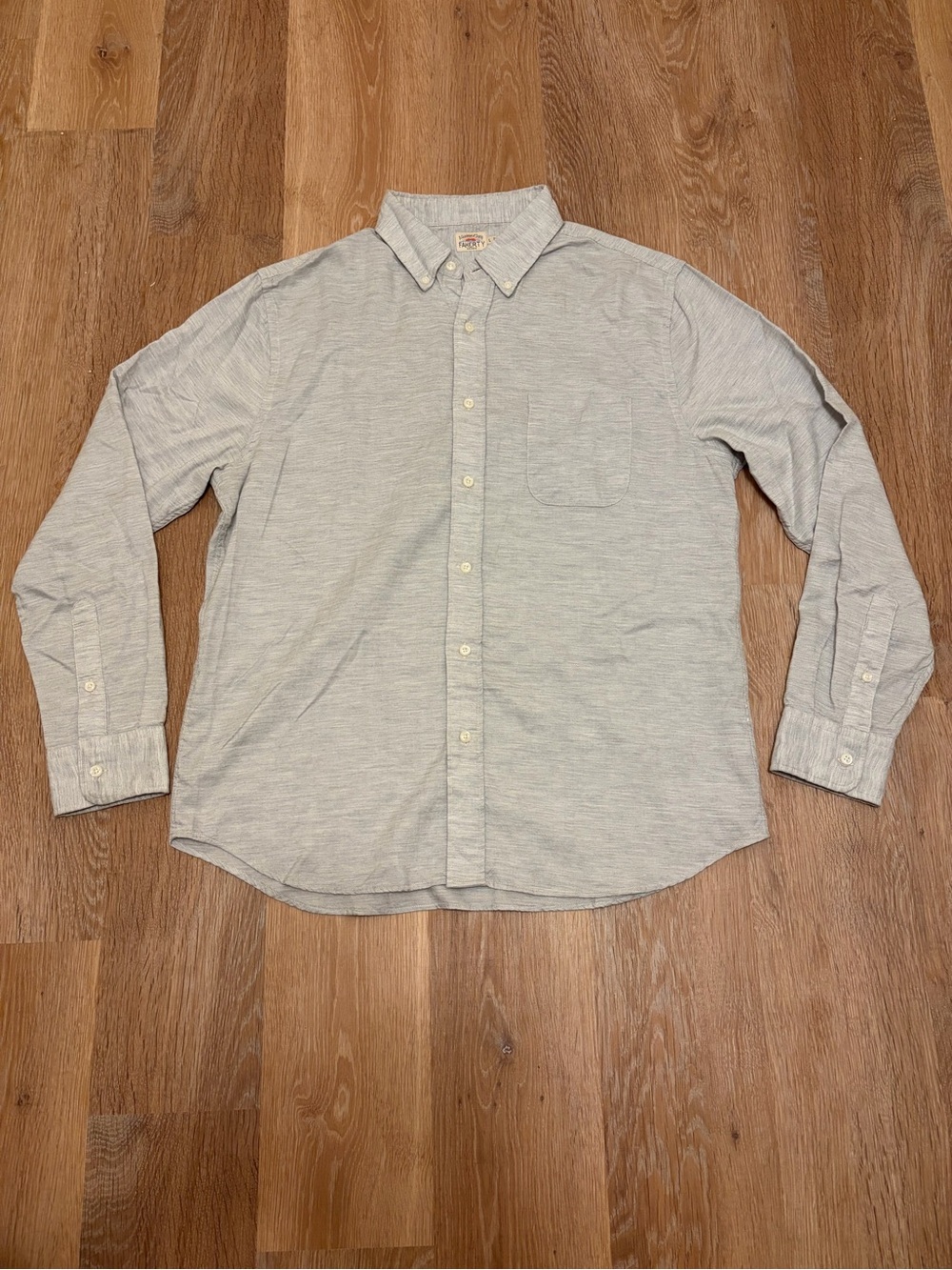 Faherty Brand Men's Size L Heathered Grey Button-Down Shirt Casual Summer Beach